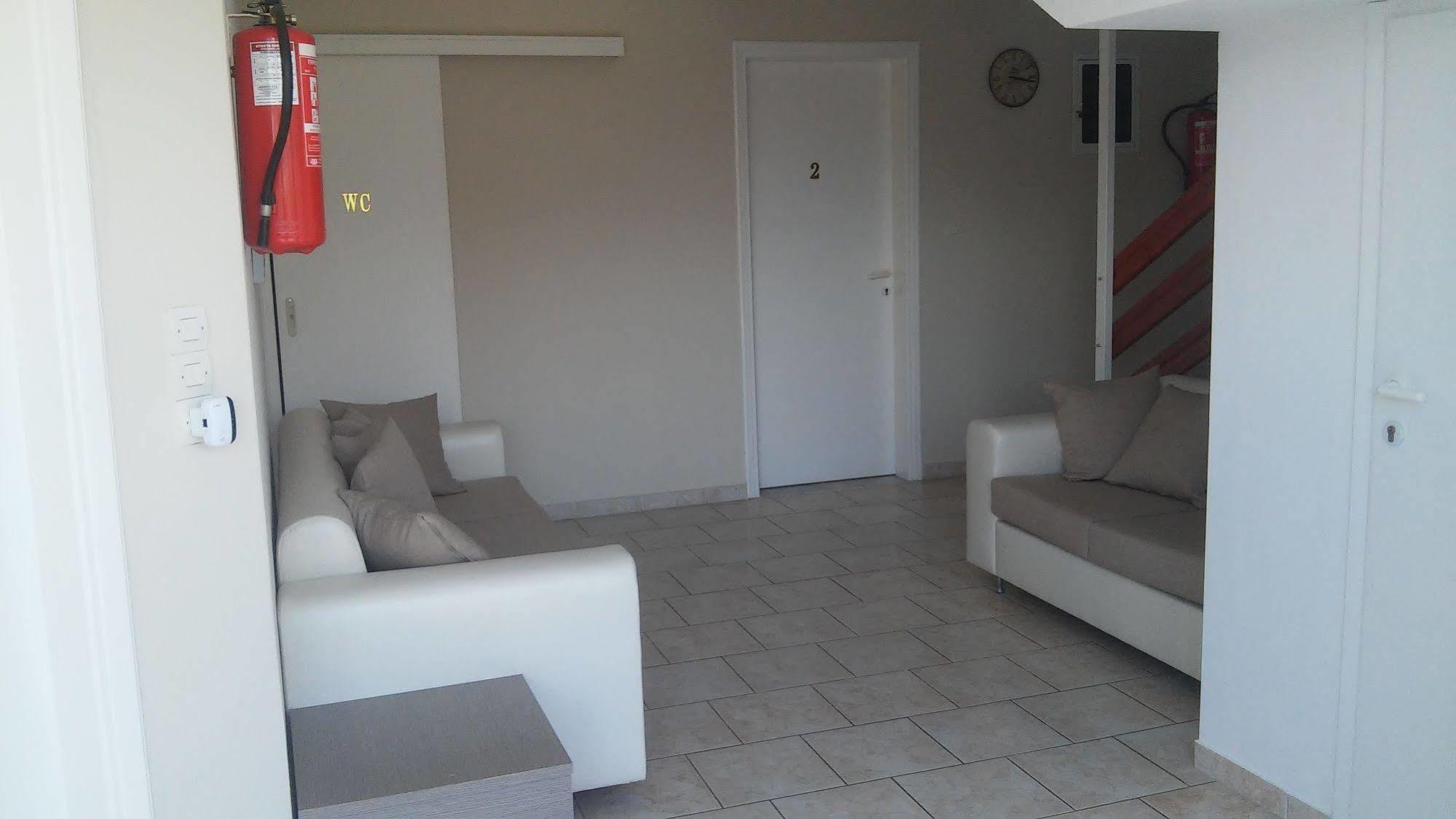 Dimitra Apartments Гуве Экстерьер фото